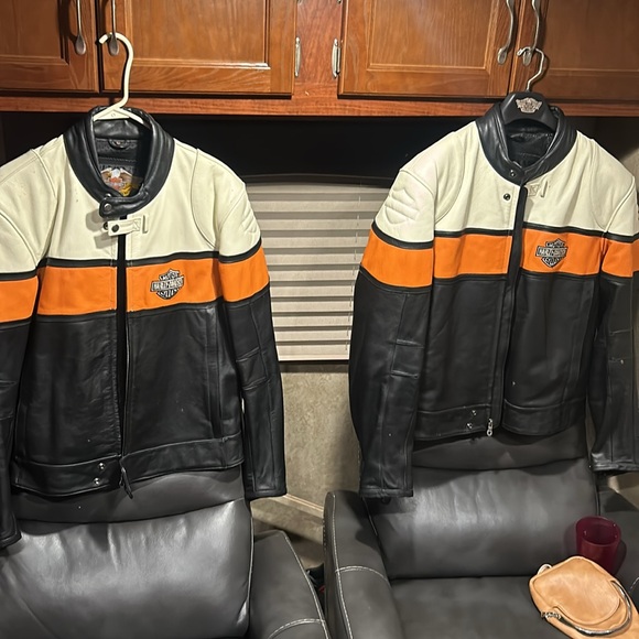 His and Her matching leather Harley Davidson Jackets - Picture 7 of 7